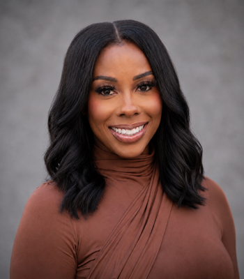 Portrait of Julena Coleman, Realtor.